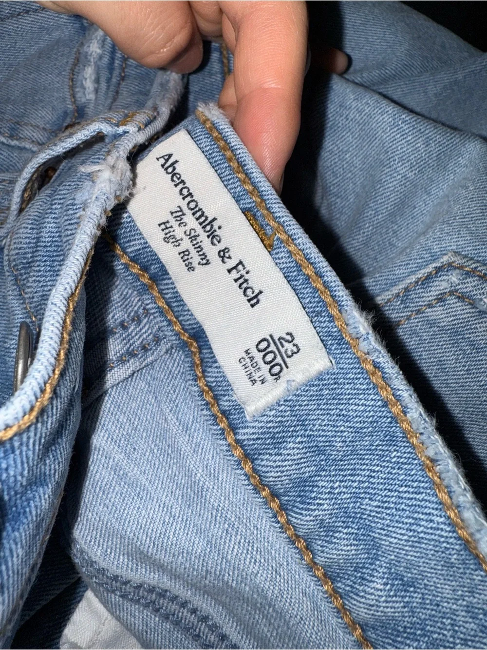 Abercrombie & Fitch distressed high rise skinny jean - Picture 2 of 3